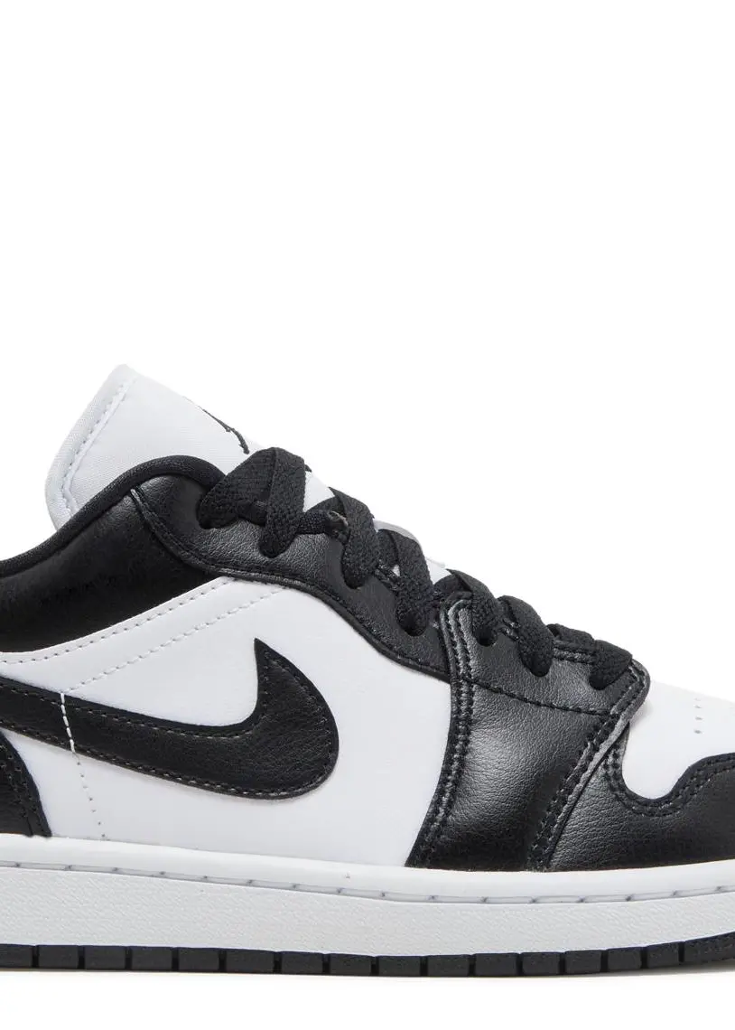 US11 Air Jordan Low WMNS 