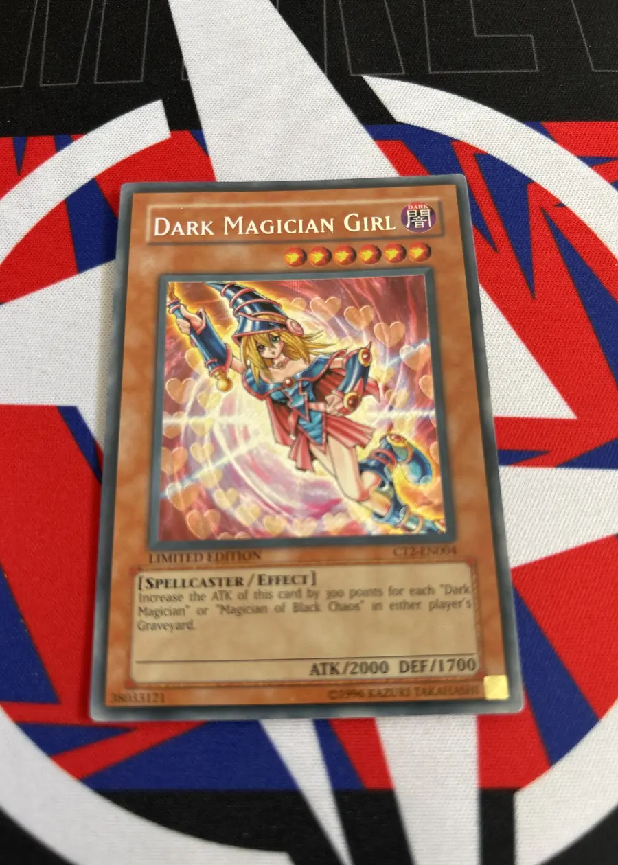 Dark Magician Girl CT2-EN004 Limited Edition
